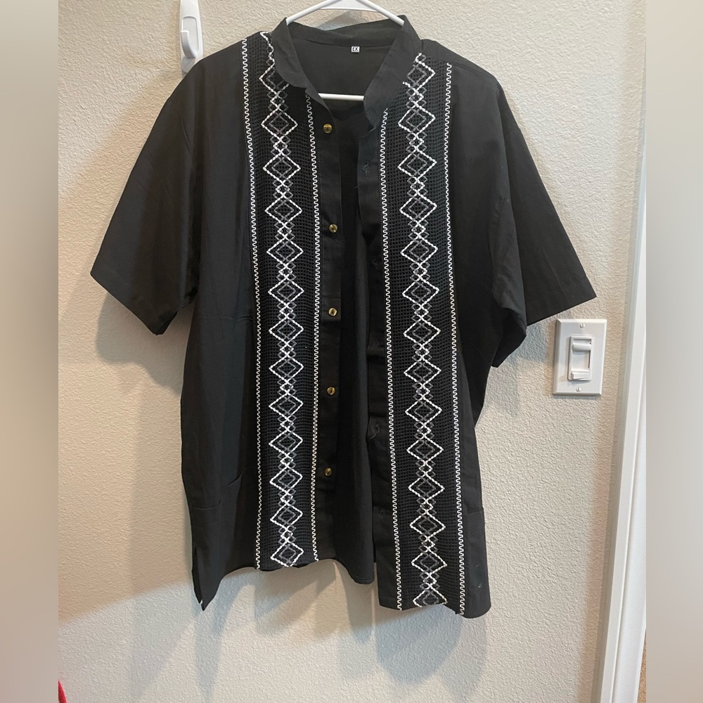 Men’s guayabera